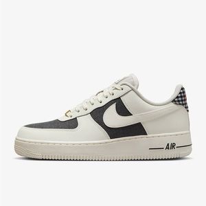 Nike Air Force 1 '07